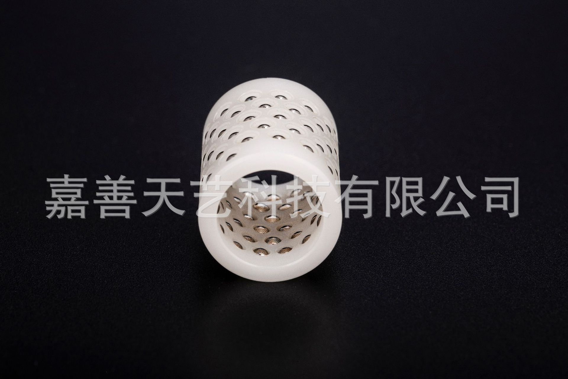 Đường nylon có đường xoắn ốc, bóng thép giữ dây cương, hạt.