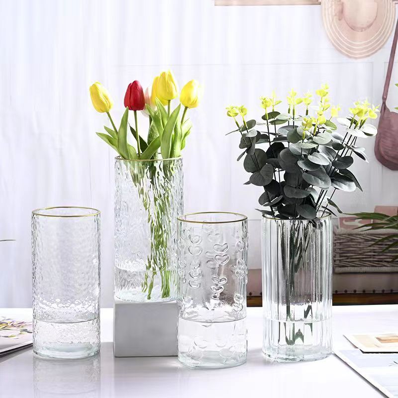 Những ý tưởng phong phú về những ngôi nhà giàu có và giàu có trong nhà, những cái đĩa thủy điện với một thùng kính thẳng.