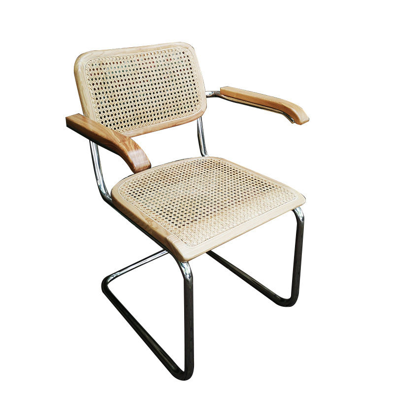 Photos taken of the chair of the Nordic Iron Cotttery Single chair with a very simple dining room and office chairs of the people's Cebu.