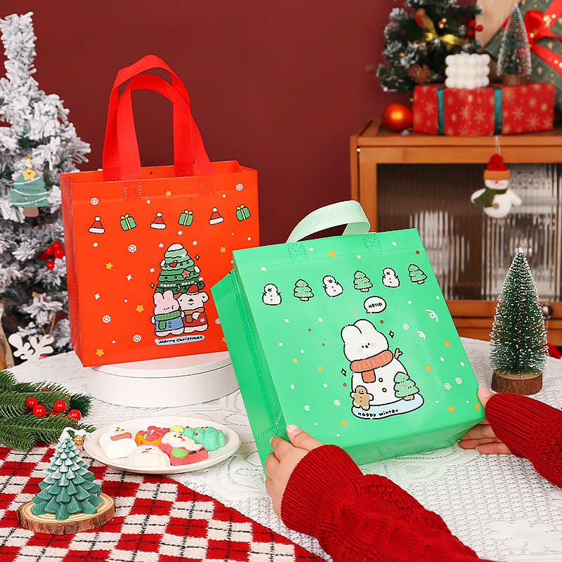 "Christmas children ' s kindergarten gift hand-held waterproof gift bag apple candy snack bag"