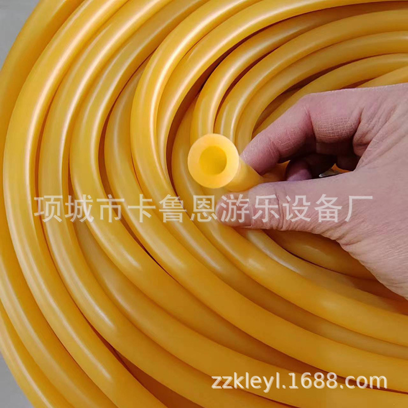 Đường ống dẫn nước phồng lên cho trẻ em với dây phồng lên.
