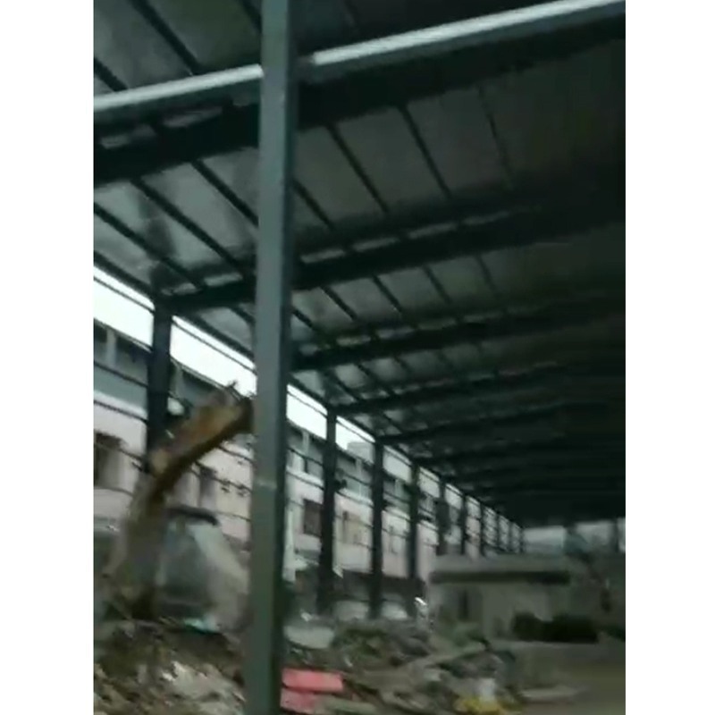 Nhà máy xây dựng thép gốc để tiếp quản việc xây dựng và xây dựng một công trình xây dựng cho khu vực hang động phía Đông Trang