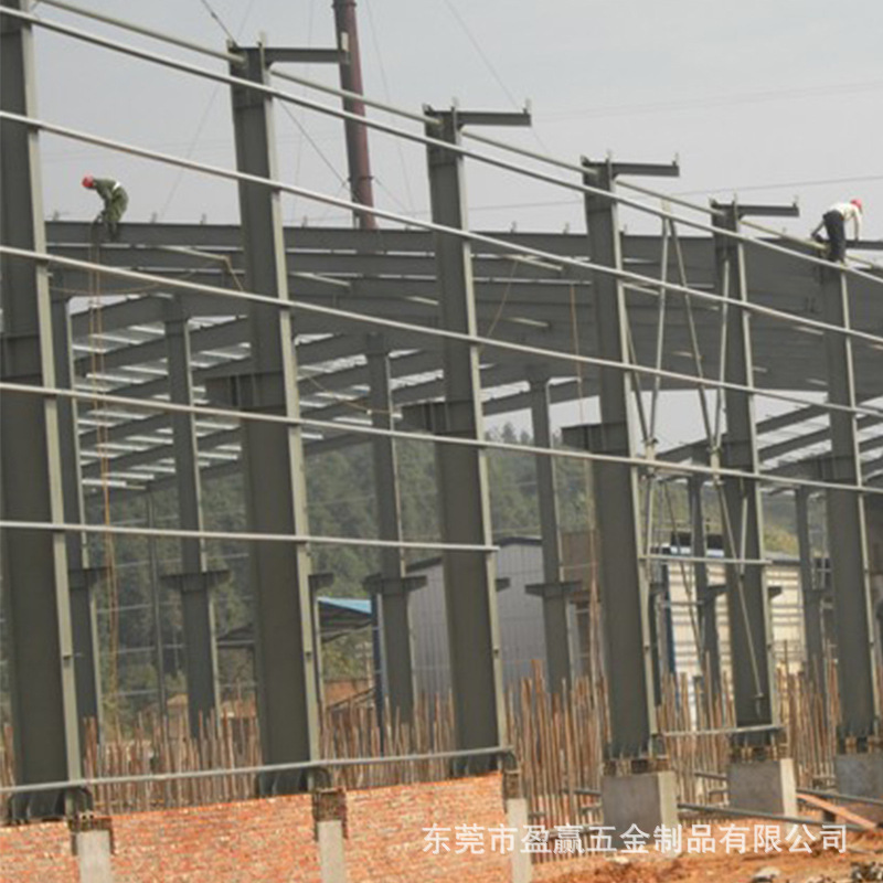 Xây dựng các cấu trúc thép công cộng trong các xưởng chế tạo thép thương mại lớn