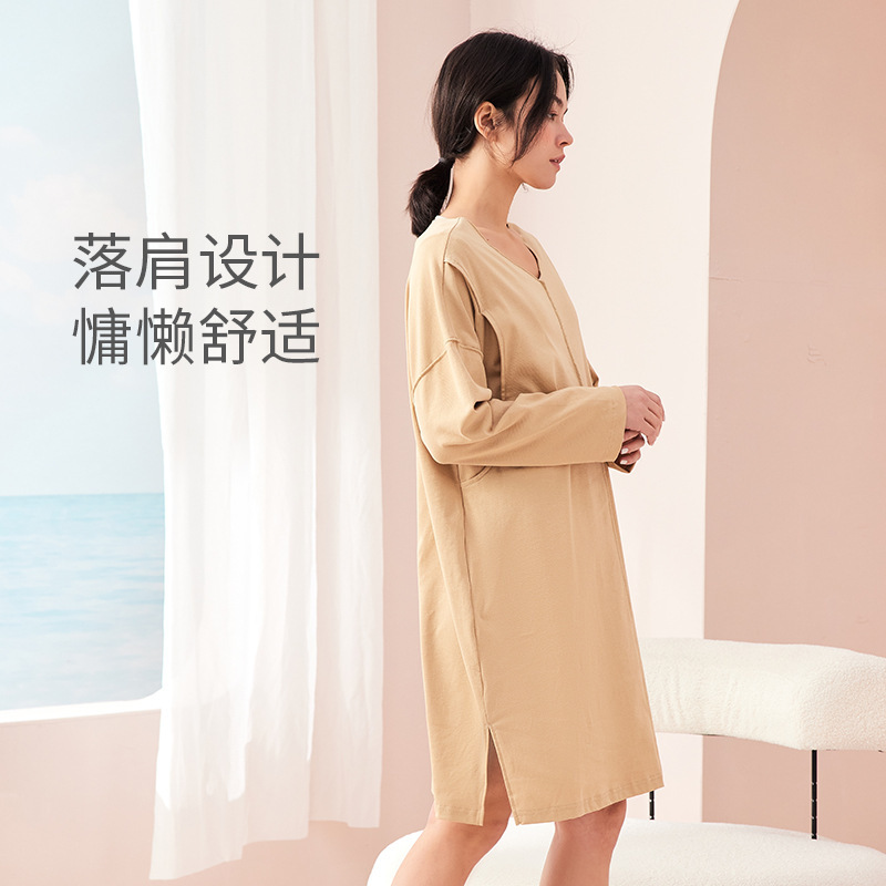 Tôi sẽ cho anh váy ướt và váy ướt.