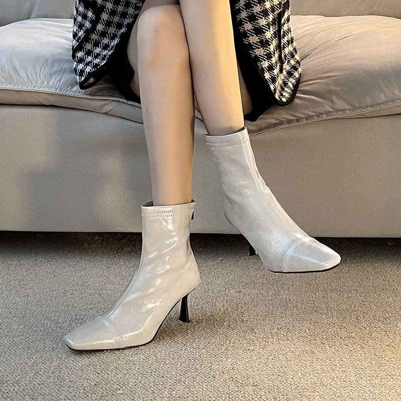 Short boots, short boots, short boots, thin boots, thin boots, high-temperature, single boots.