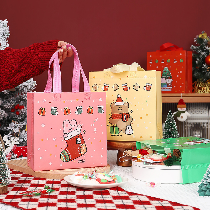 "Christmas children ' s kindergarten gift hand-held waterproof gift bag apple candy snack bag"