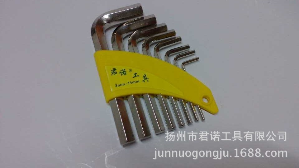 The six-point wrench in the short-haired black of Junno Tool Professionals, with a high-quality set of plastics.