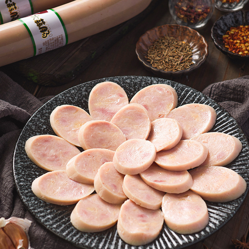 Bae Hye Ngân có 5 cái xúc xích và 20kg để cung cấp.