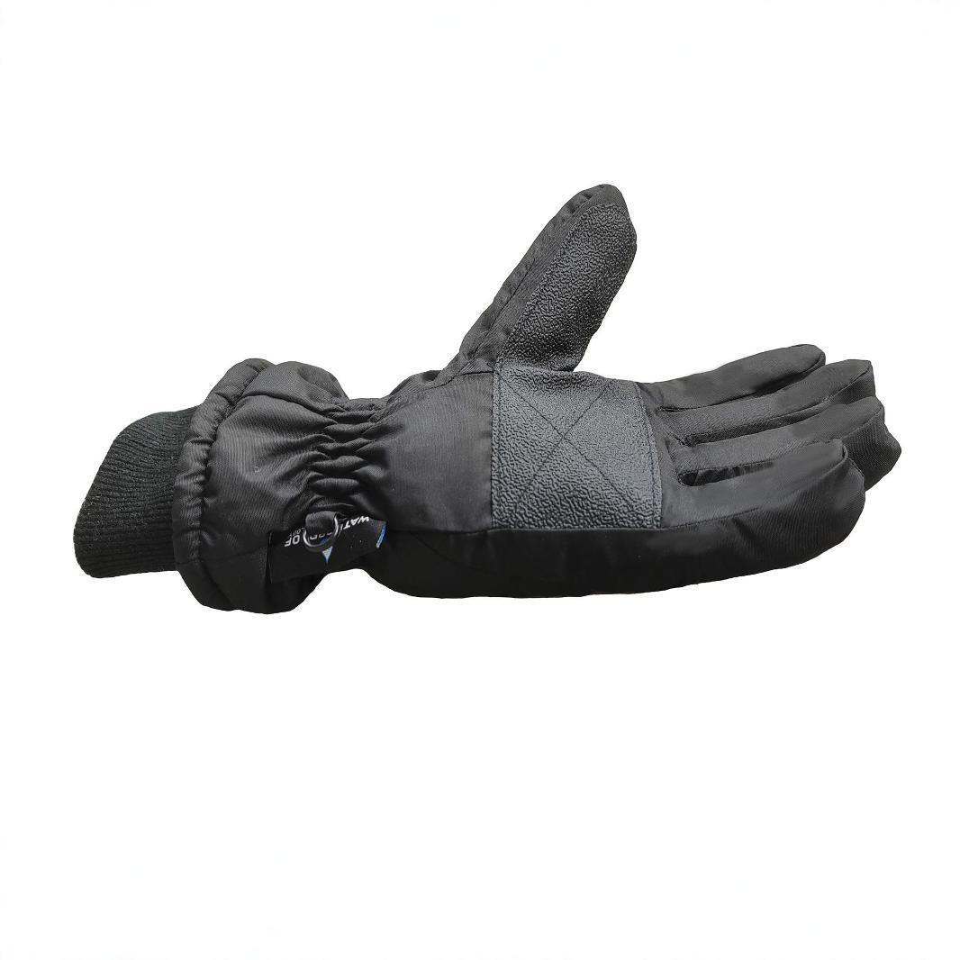 Single-coloured velvet semi-twit-proof warm gloves with heavy winter skiing by big boys.