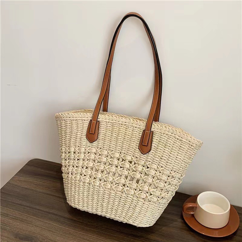 The factory supplies a one-shoulder bag.