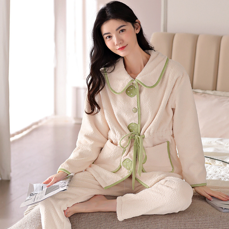 Đồ ngủ mùa đông của quý cô mới, được bọc bằng nhung, có thể mặc hai đôi quần áo làm nóng ở nhà.