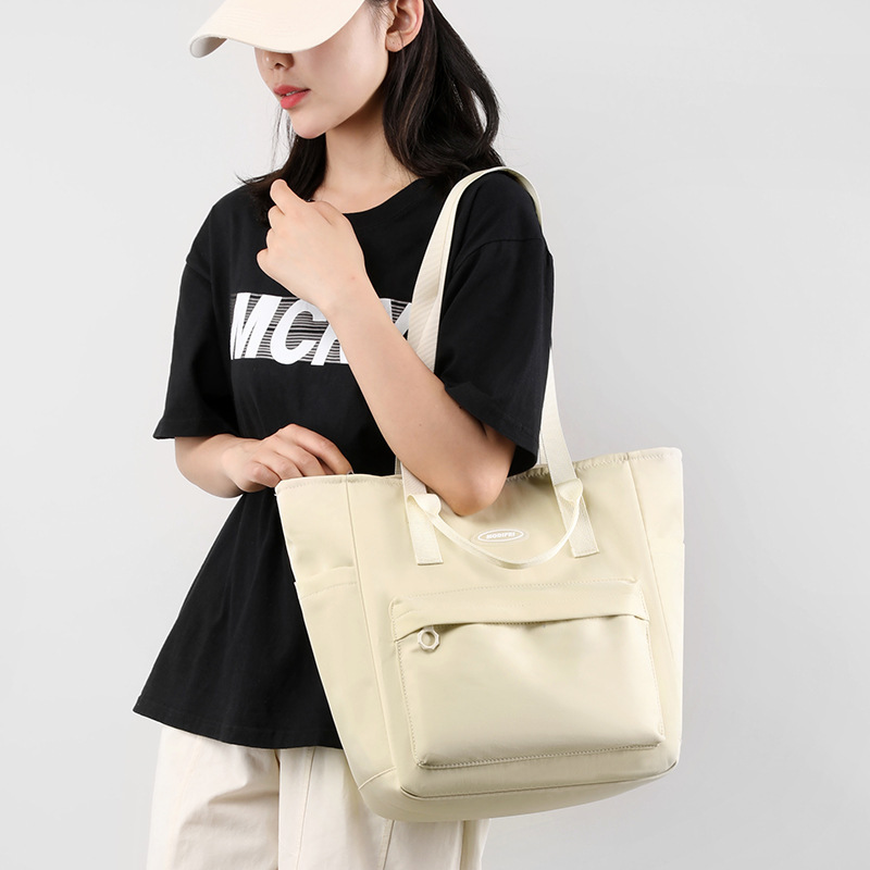 A large-capacity bag for women, about 2023 new Oxford armpit bag, handbags.