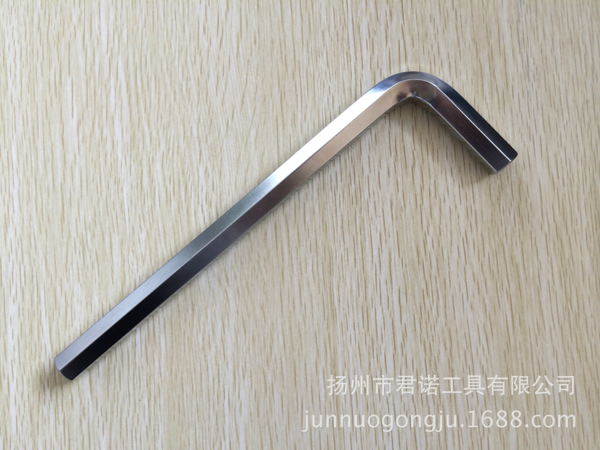 The Junno Tool Professionals produced six-angle wrenchs and six-angled wrenchs in the system of various specifications.