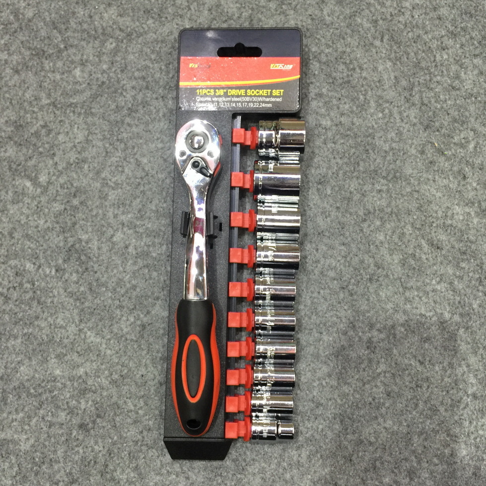 Wrench wrench kit