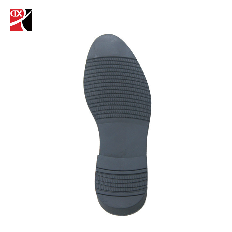 Nhà máy cung cấp đế giày cao su chống trượt chân cho đàn ông.