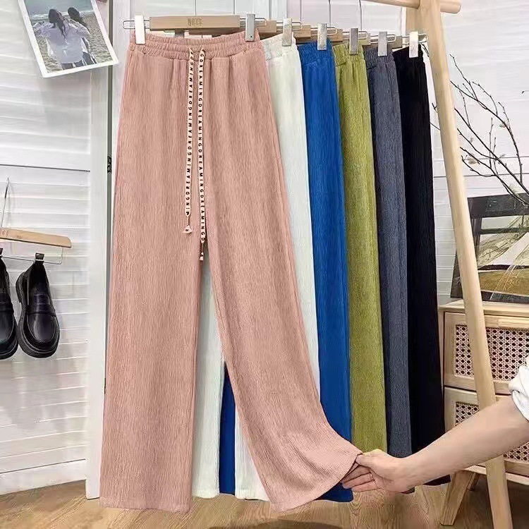 Cái quần mới 2022, có cảm giác mơ hồ, có chữ viết mỏng, co giật.