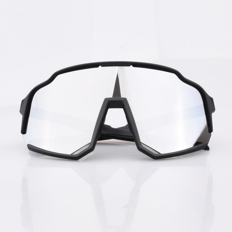 The factory's outdoor twirling glasses. TR90 Bicycling glasses.