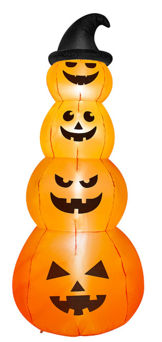 Chỗ này có 4 quả bí ngô vào Halloween.