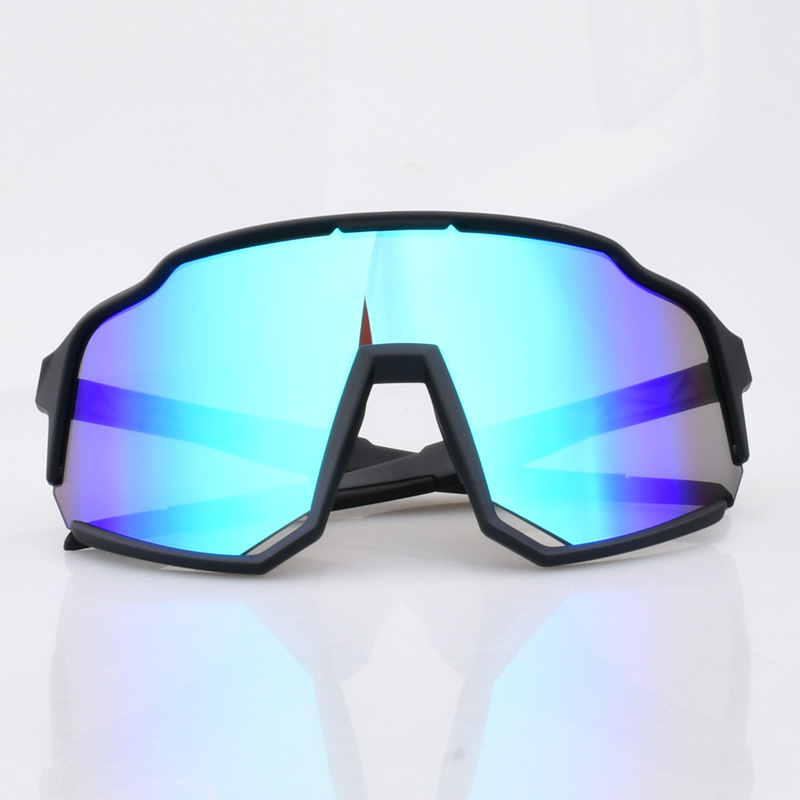 The factory's outdoor twirling glasses. TR90 Bicycling glasses.