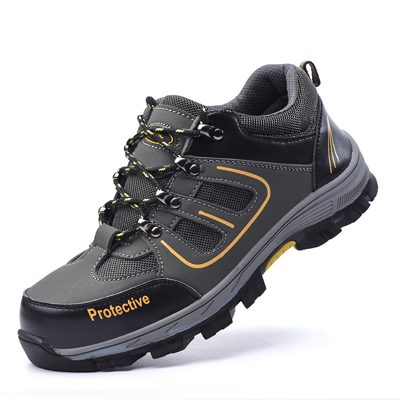 A man with a pair of shoes can use air to protect him from stabbing through the building.