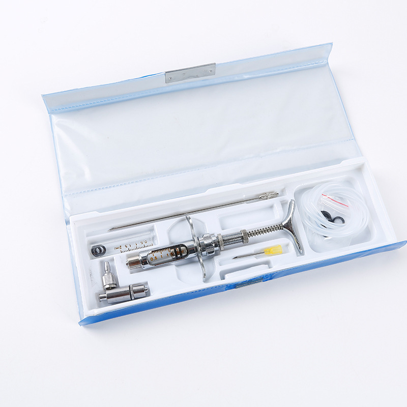 Type-01 veterinary continuum syringes. 2ML of continuous syringe poultry vaccine syringes.