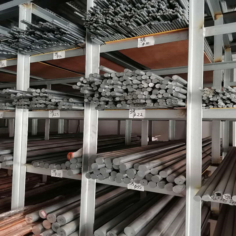 The national label is pure zinc rods at the expense of the anode 0# zinc rod, 3# electrolytic zinc, industrial preservative zinc blocks, seawater resistance.