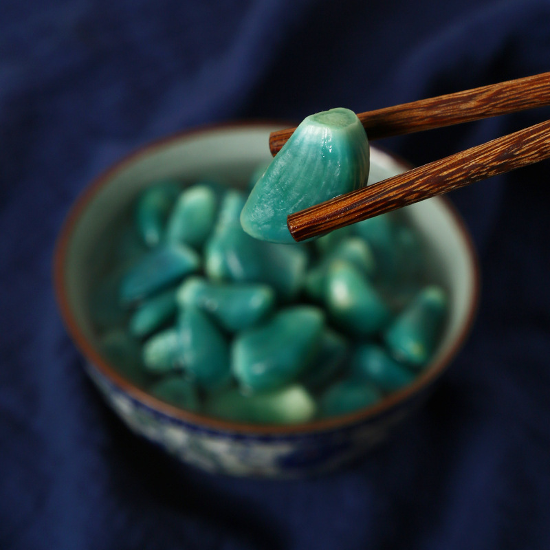 Mr. Kang, I'm going to have a meal with some new garlic.