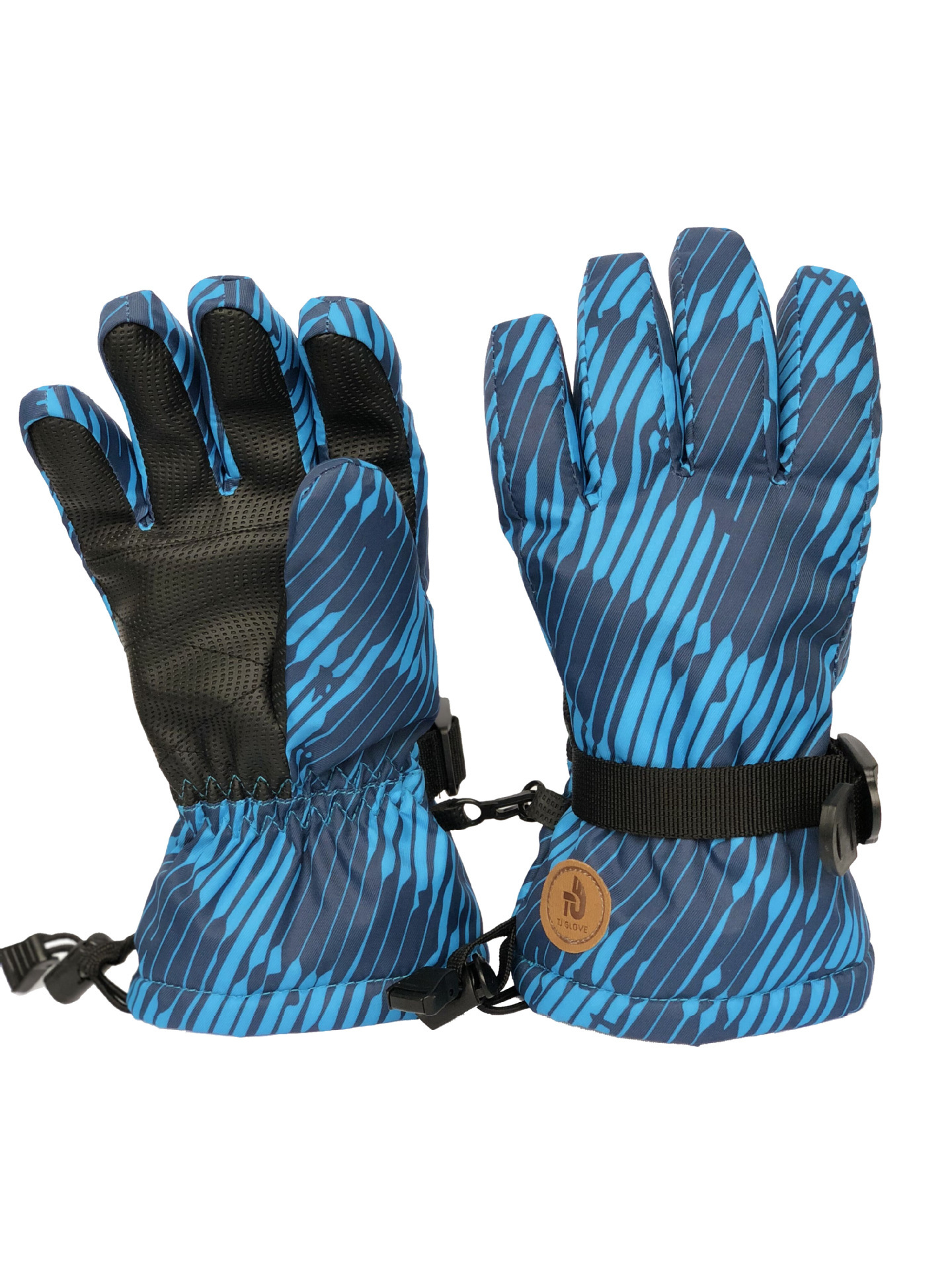 Ski gloves for boys and girls in the winter.