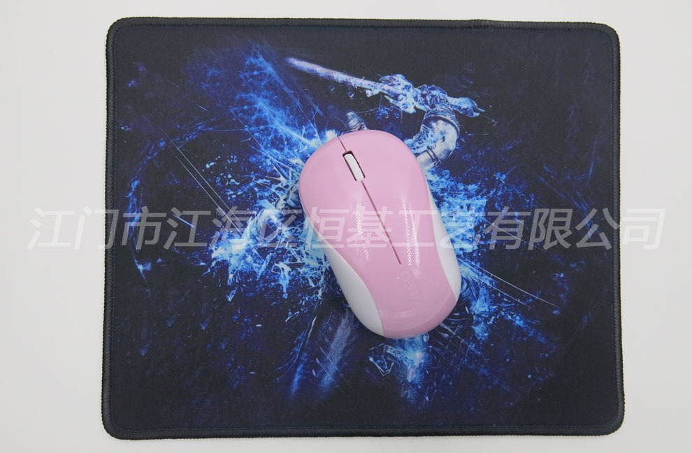 Set a big flat game mouse pad, a big square rubber bottom mouse pad, a net cafe big mouse pad