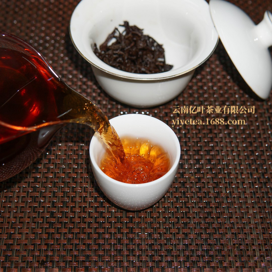 Yunnan Pu-Mung's business is full of cuisine tea.