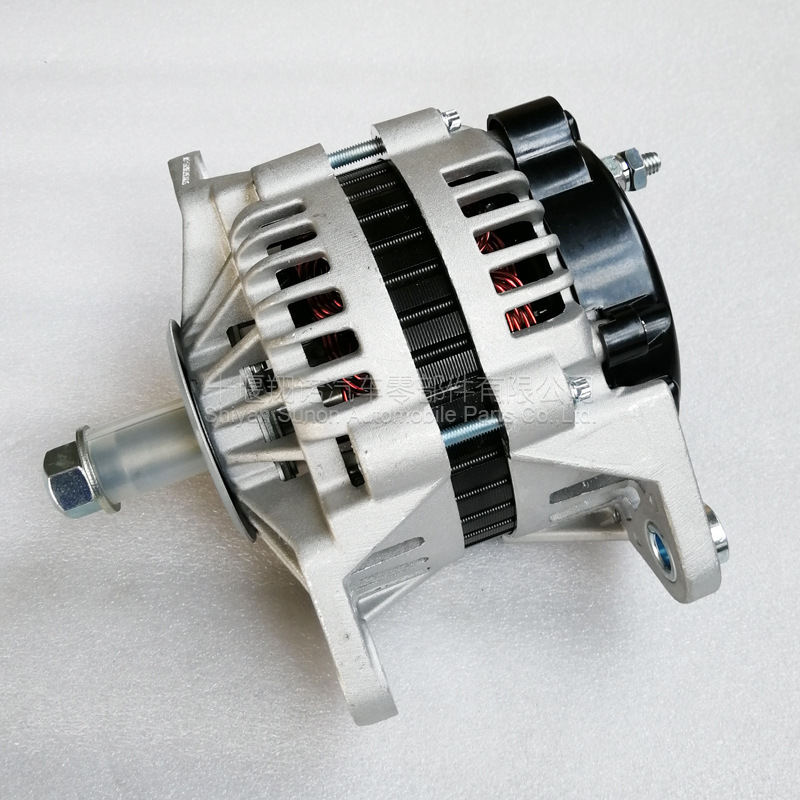 东风康明斯6CT8.324V 70A发电机3923624 5282841 2874863 4993343