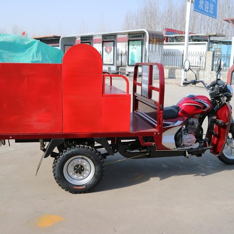 Three-wheel fire motorcycles, three-wheel fire motorcycles, two-seat patrol, three-wheel fire truck.