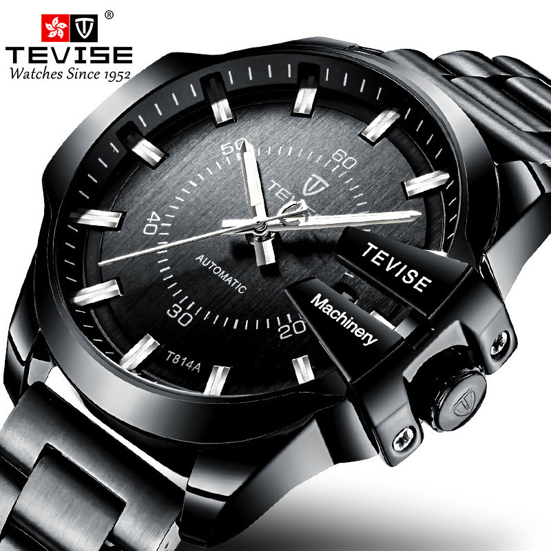 The Tewes explosive watchman's high-quality steel belt-proof watch in Shenzhen.