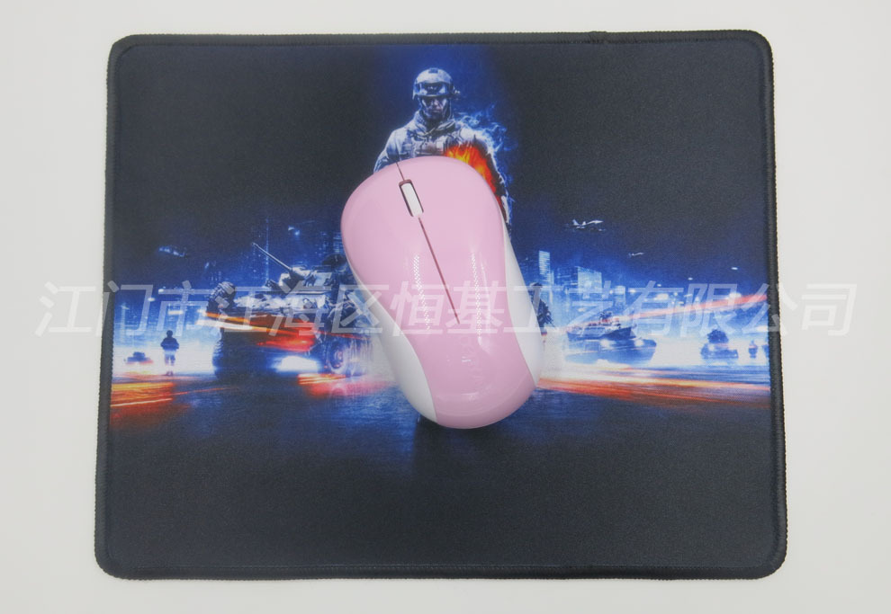 Set a big flat game mouse pad, a big square rubber bottom mouse pad, a net cafe big mouse pad