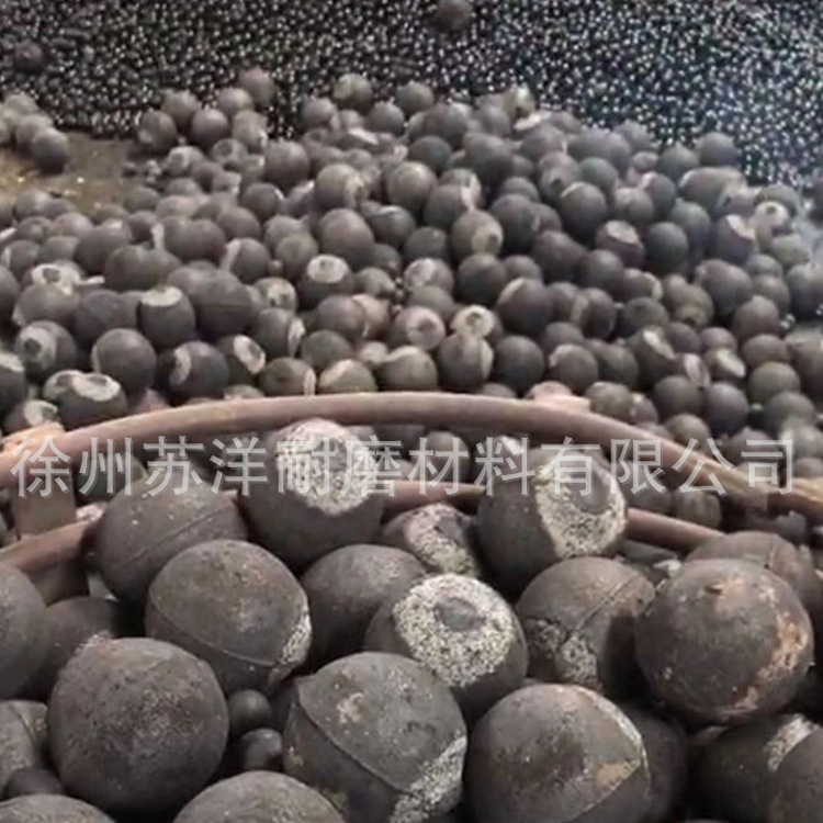 Long-term supply of high-precision medium-chromium steel balls found in grinding steel balls 90 mm mine steel steel exercise cement plants