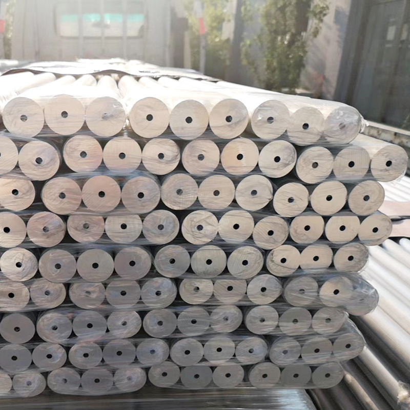 Customized seamless aluminium tubes 2A12 6061 seamless aluminium tubes 6082,7075 can be cut with various specifications