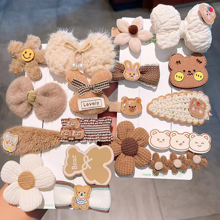 Children's Autumn and Winter net red-milk tan bear hairs with girl's cute side of a girl's seap girl's hair in pieces