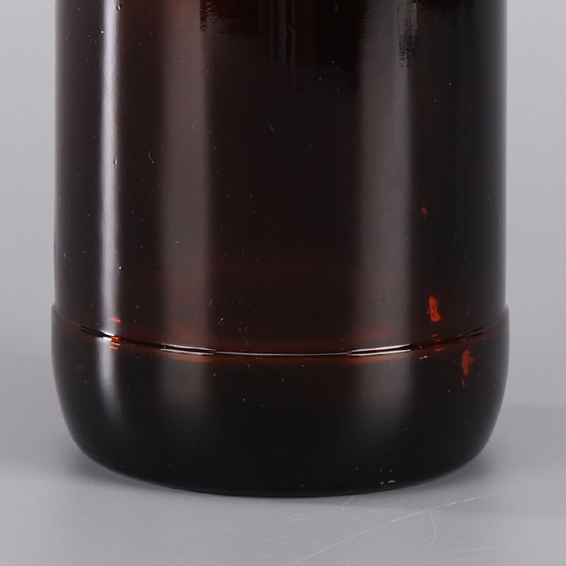 1,000 ml of brown reagent bottle supplied by the manufacturer