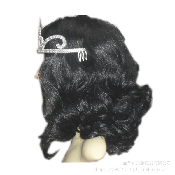 It's a direct wig at the factory, a small wholesale, a princess palace wig, black wig, Halloween wig.