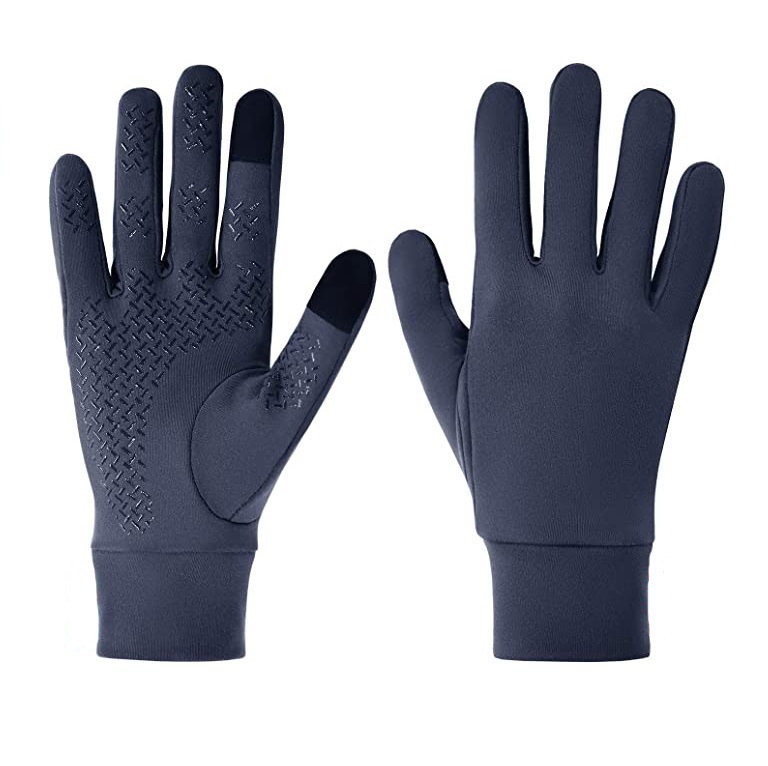 In winter, the outdoors gloves, the men and women touch the whole screen, pointing to the wind and heat.