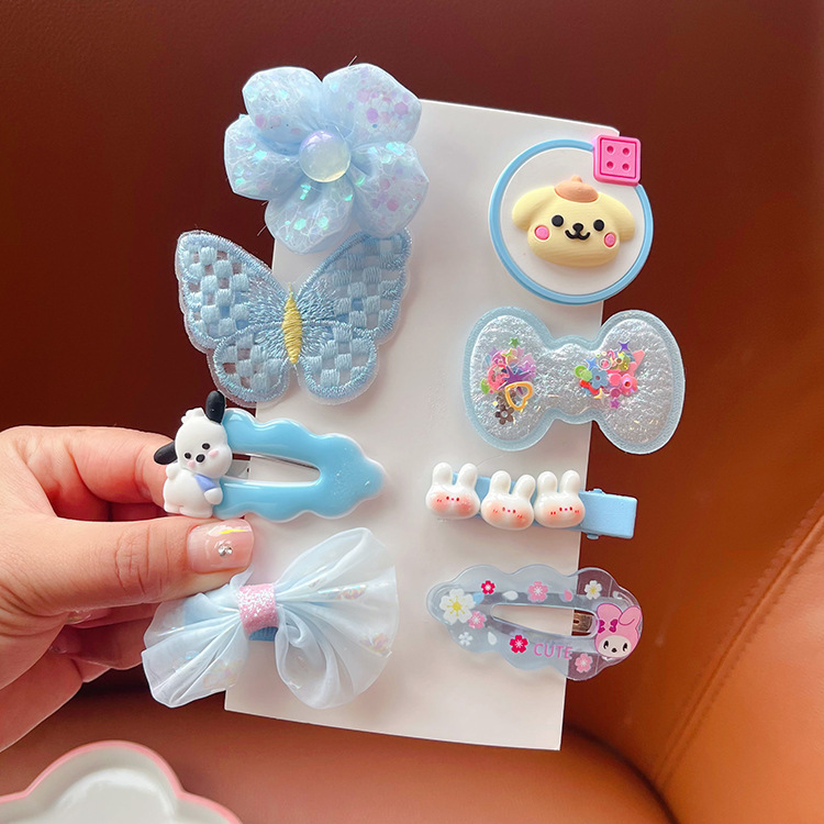 Children's hair and princess butterflies with cute babies on a strawberry bear ear, Liu Hai's hair card.