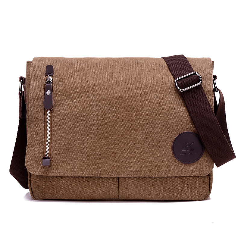 The factory manufactures new and processed canvas packs, one-shoulder buns, one-shoulder bags, one-shoulder bags