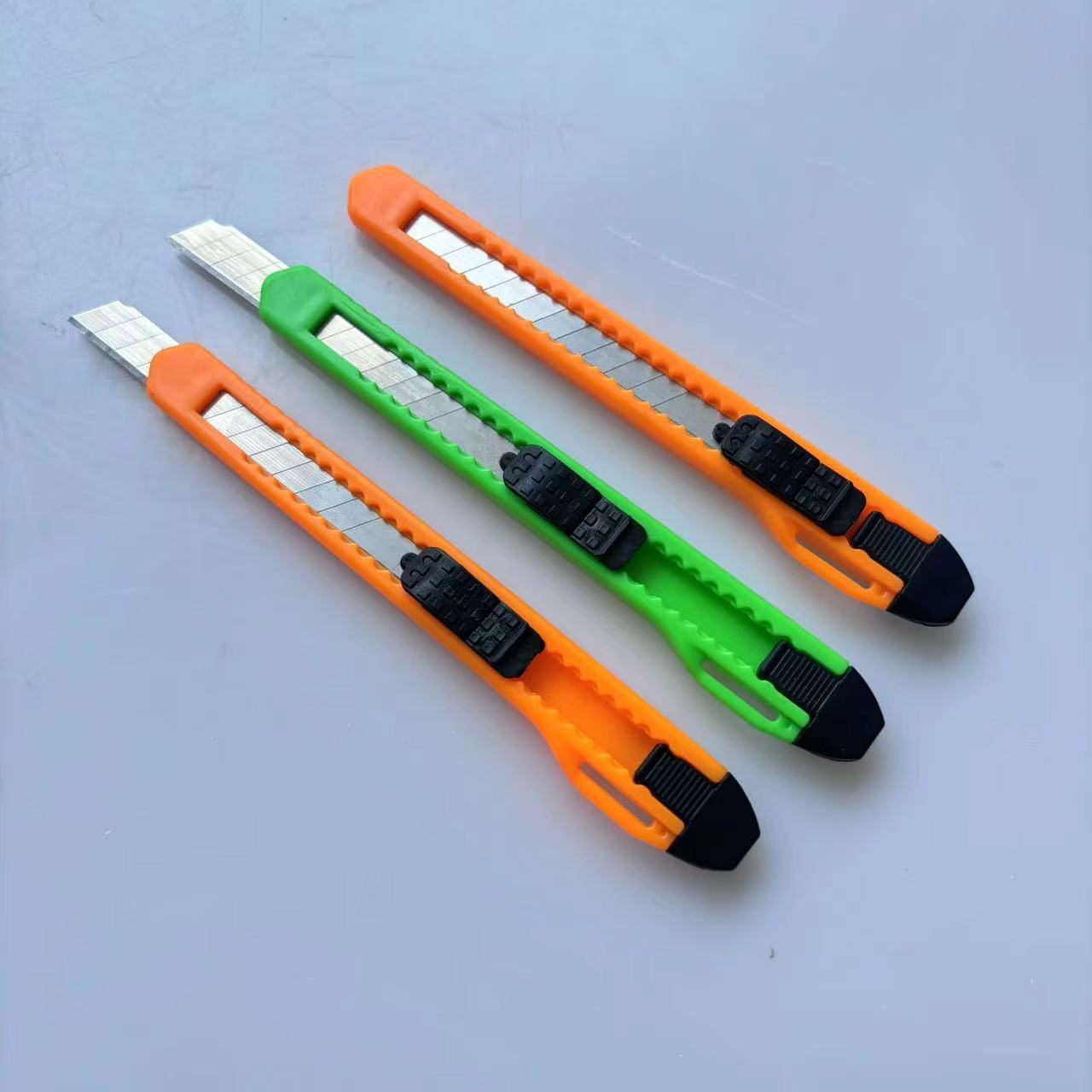เครื่องมือคอสมิค Artination min-Sniper นักเรียนส่งสีด้วยใบมีด