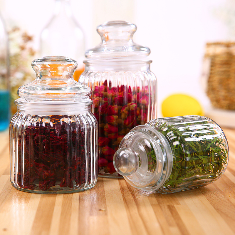 Glass cover storage tanks, glass storage tanks, glass seal tanks, glass storage tanks, dried fruit can bottles.