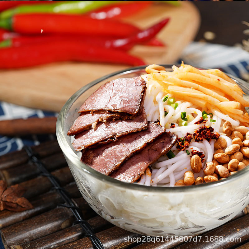 Thợ xay gạo, thợ xay gạo ở tỉnh Quảng Đông, có một hộp chứa đầy những người hâm mộ 2.6kg.
