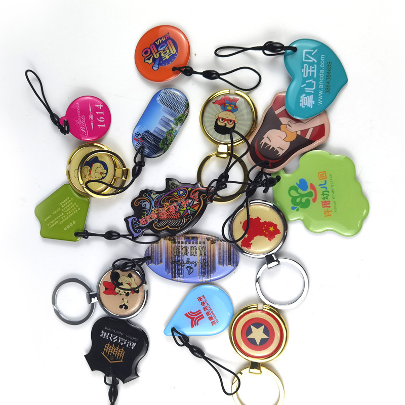 Nhà sản xuất đã làm thẻ IP, và thẻ IC.