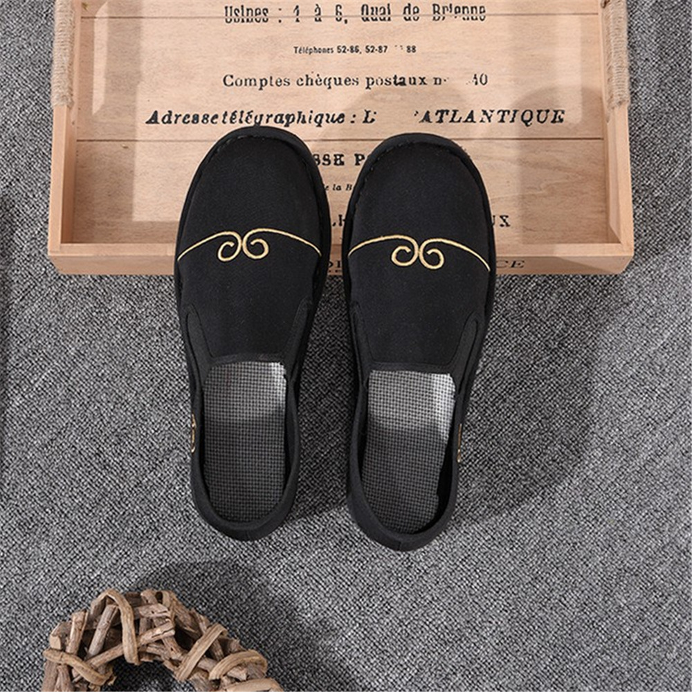 Spring and Autumn Shoes, pure hand-clothed shoes, cast a spell on the mutilable valves.