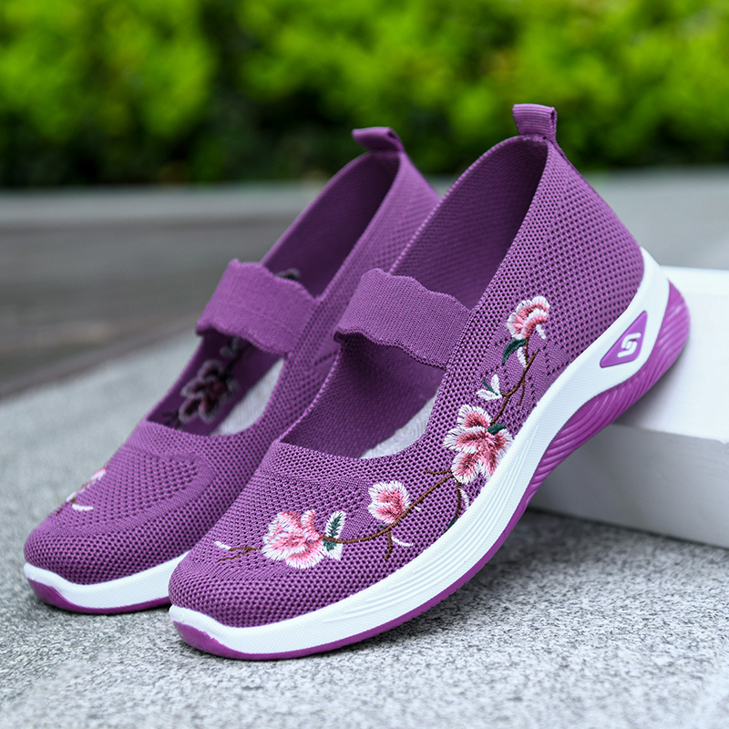 Giao dịch nước ngoài mới. Nó đẹp và không khí.