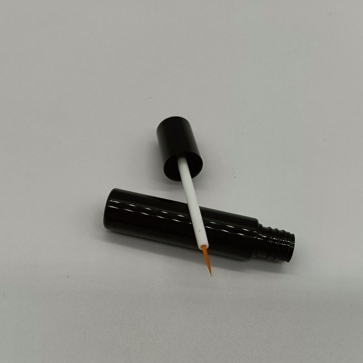 厂家直供 小容量胶水瓶/睫毛瓶 化妆品包材空管 3ml