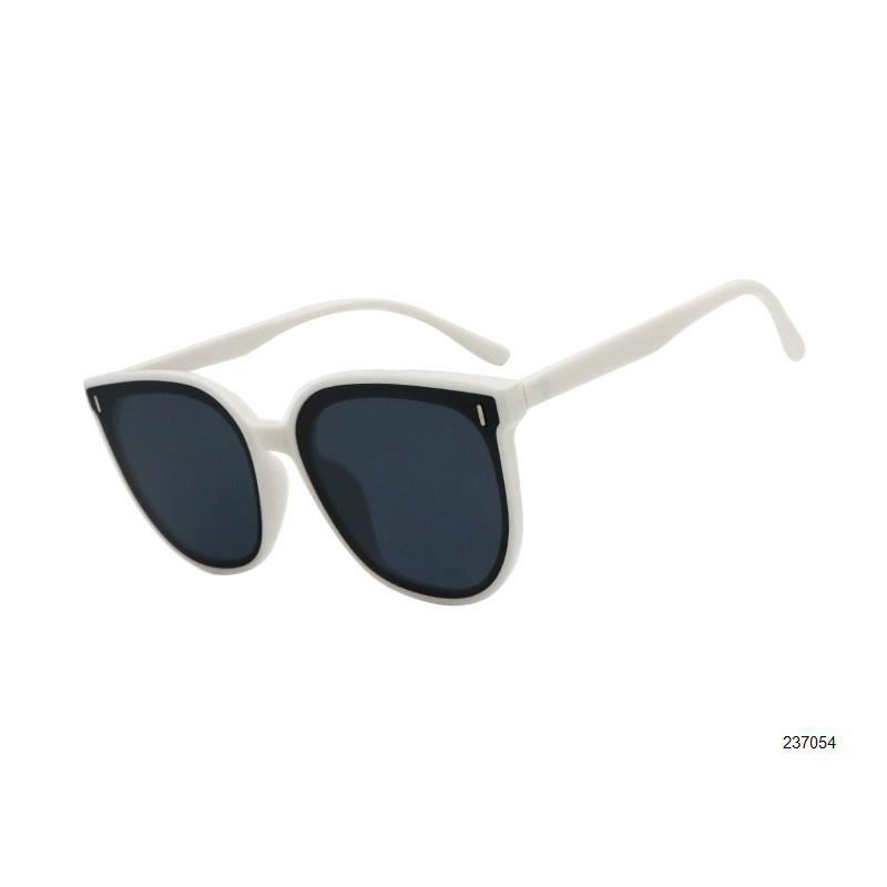 The new Korean style wears a nailed sunglasses frame flowin' UV-resistant sunglasses 2301.